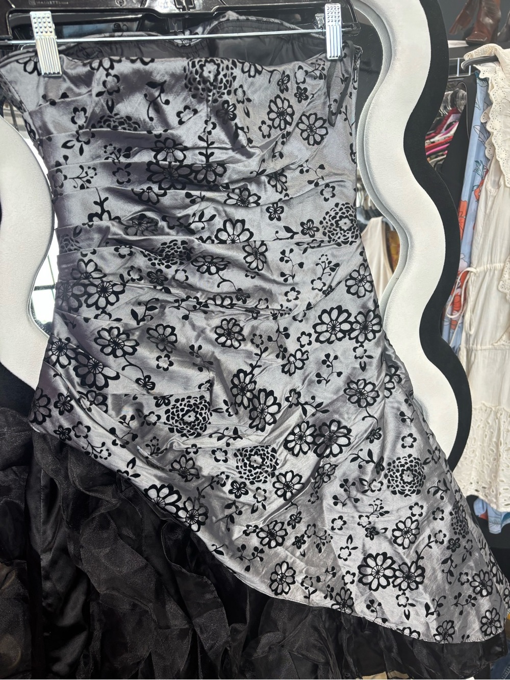 Windsor Silver and Black Floral Strapless Party Dress - Picture 6 of 7